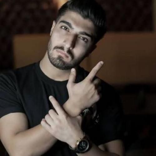 امیر لیام بفرست واسه من اون آهنگی که گوش میدی شبا