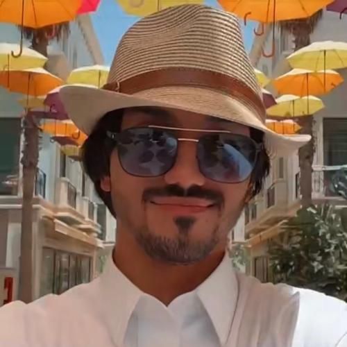 بدر العزی فيني مايكفيني