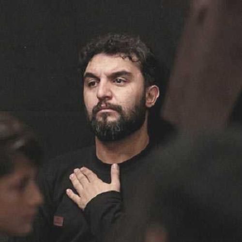 حمید علیمی داره میرسه حسین با جوونش علی اکبرش