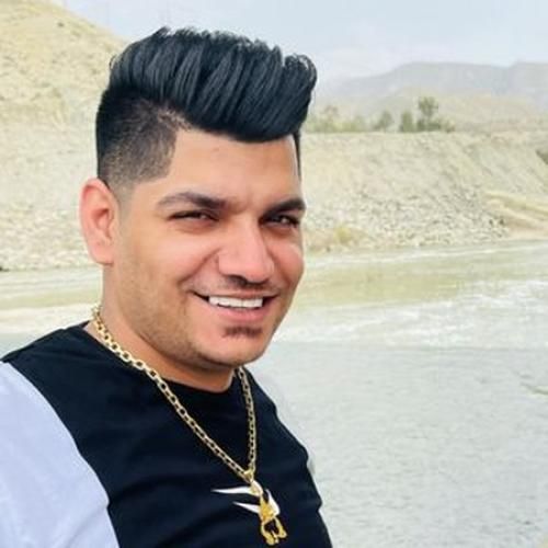 مجتبی ترکاشوند دوستم نداره اون چشم قشنگه