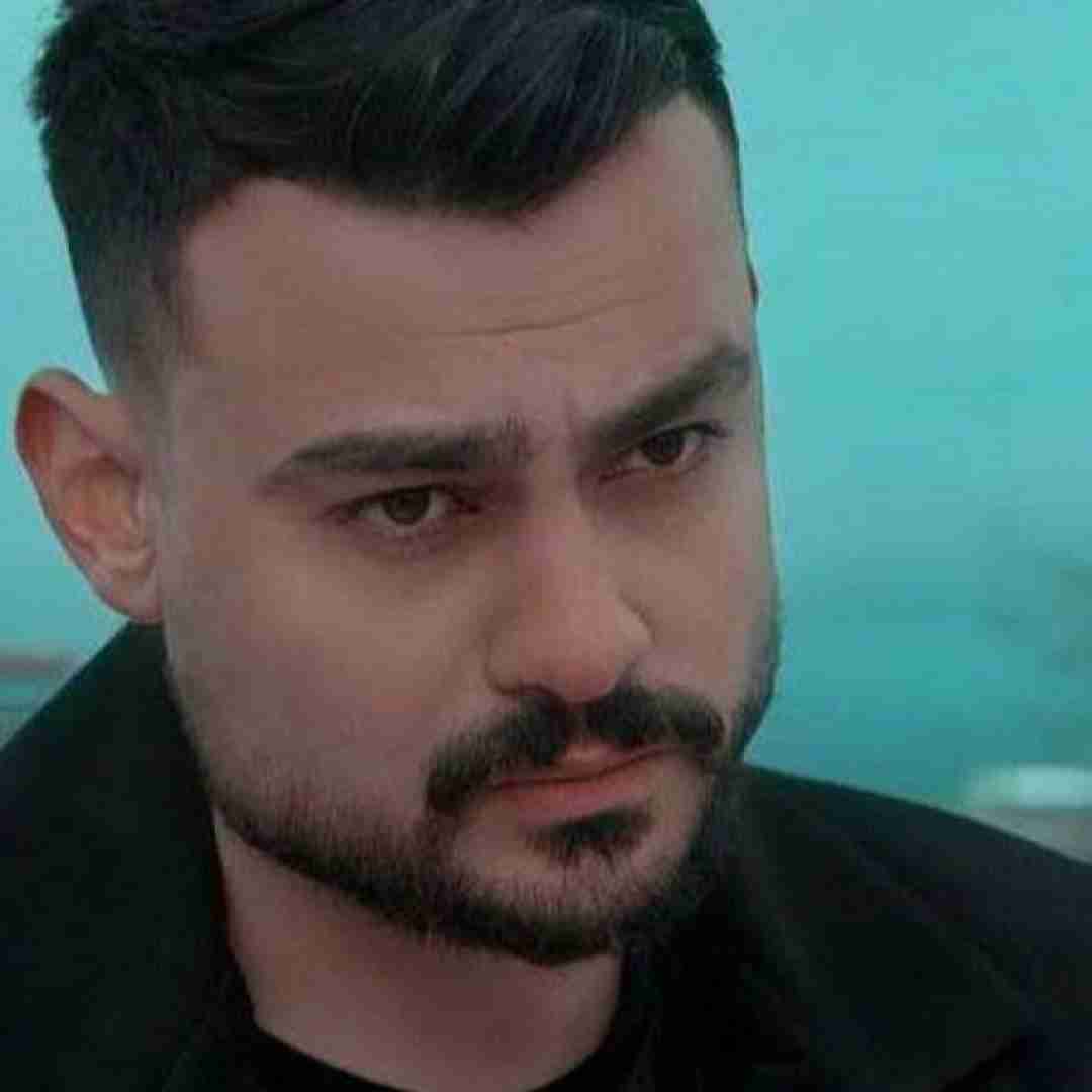 روح الله کرمی باوراو خفگی کشتم وی ژیره اکسیژن نیه