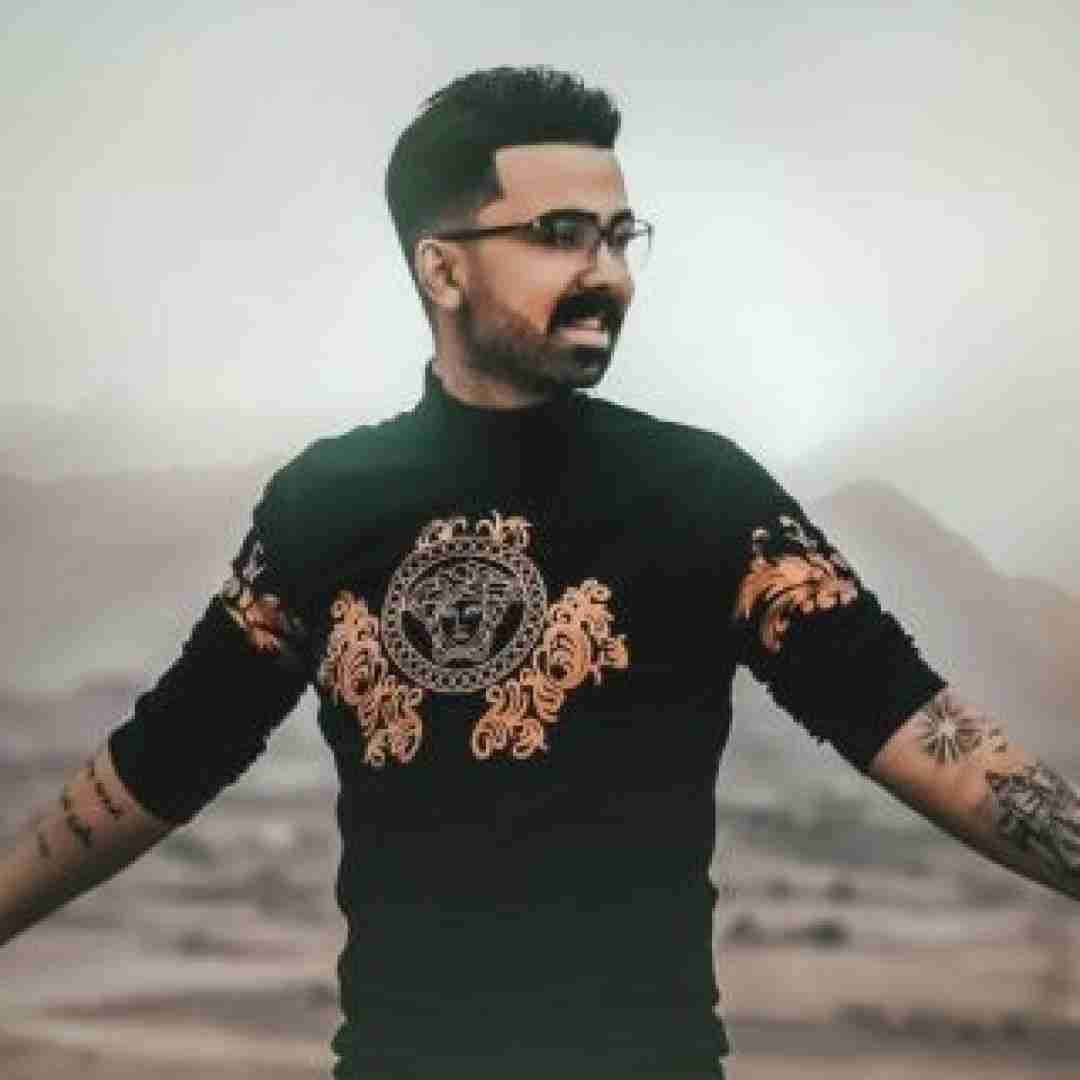 برسام همه دنیامو من توی الماس چشمای تو دیدم