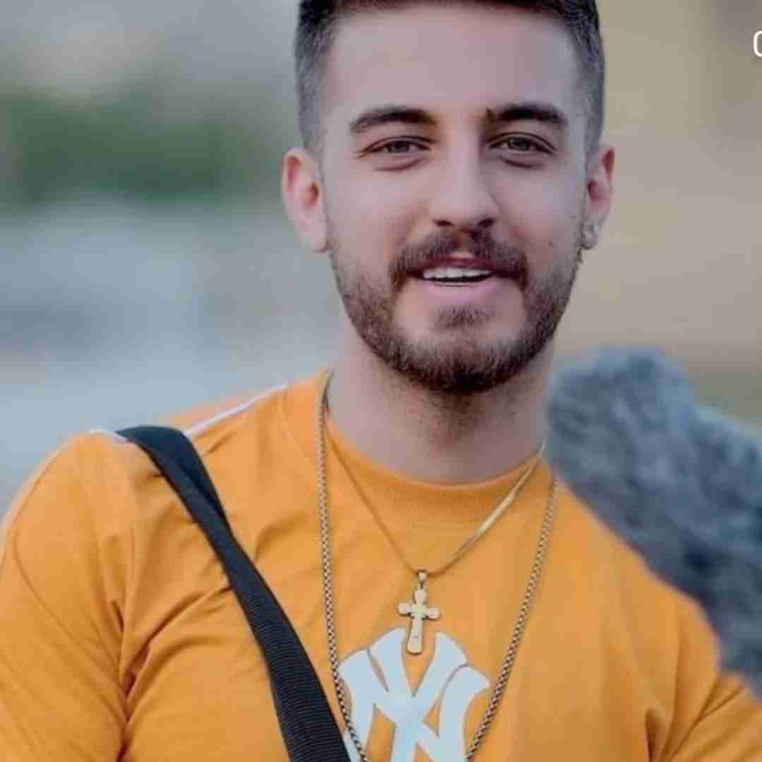 آبراهام تو ودکا مینوشی من عرق سگی