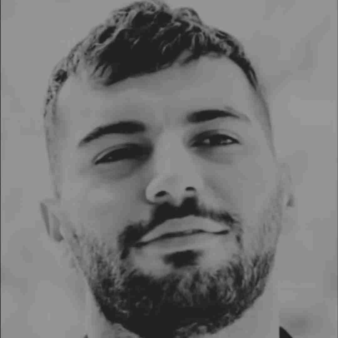 کیوان روز اول که چاوم کفته رخت نیت پاک داشتم