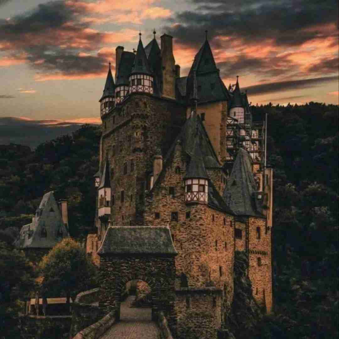  ندارم آمارشو فقط میدونم خوبه حالشو