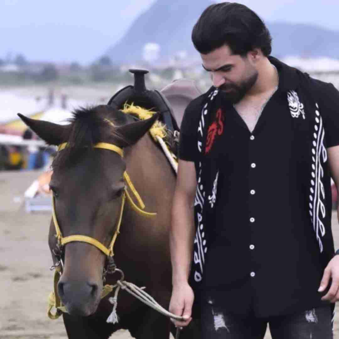 حمیدرضا بابایی کشتی دل ویرانه و لنگر نداره