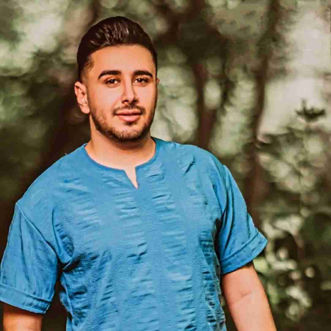 سینا پرهیز تو پیر و پیغمبر و خدامی مه آیم تونم