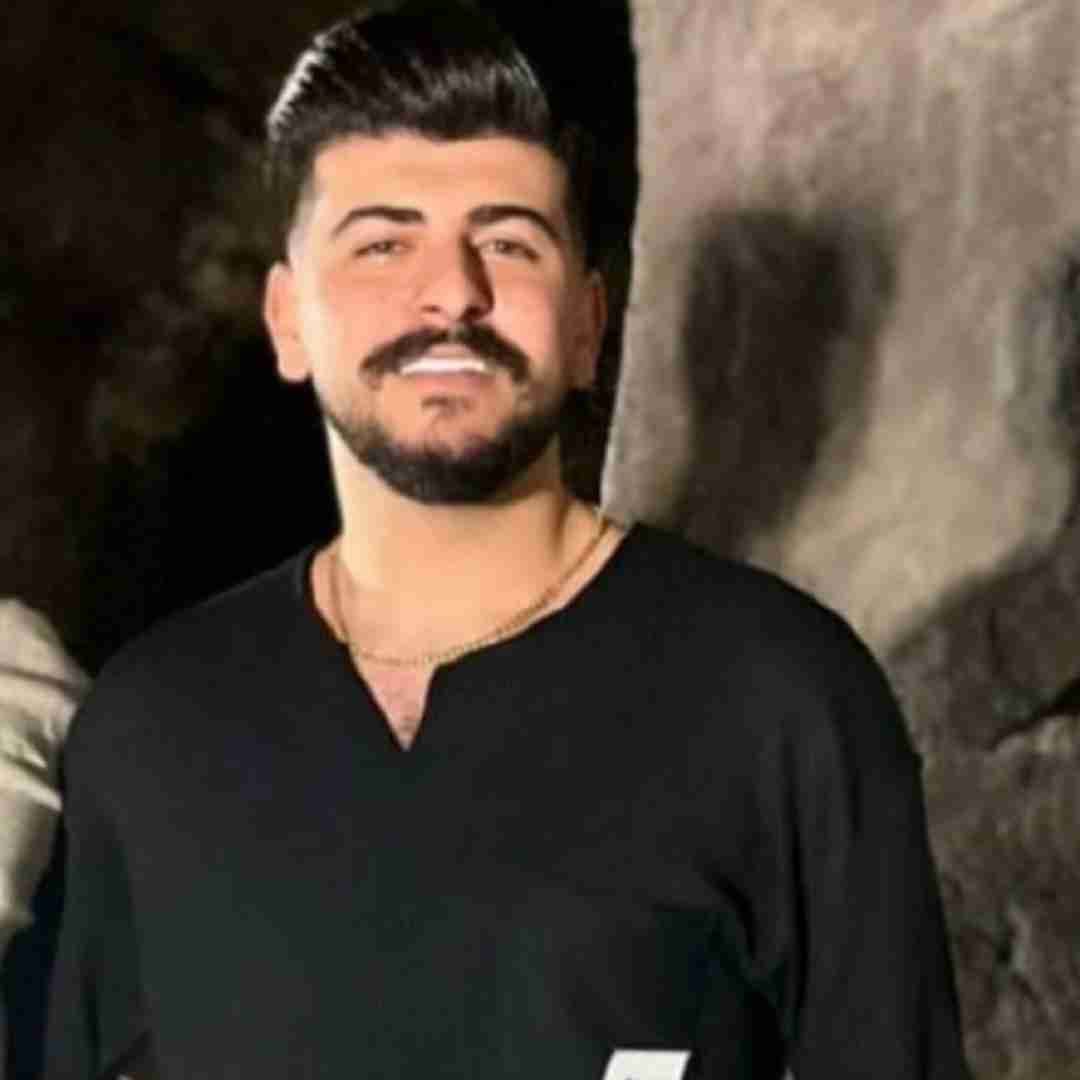 پژمان دستاربندان تاریک شو