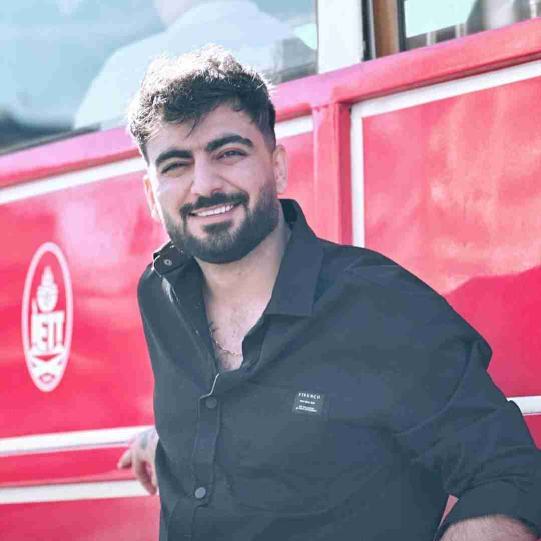 رامین تجنگی نفس ارام نمن تو نیش بنیش بخن