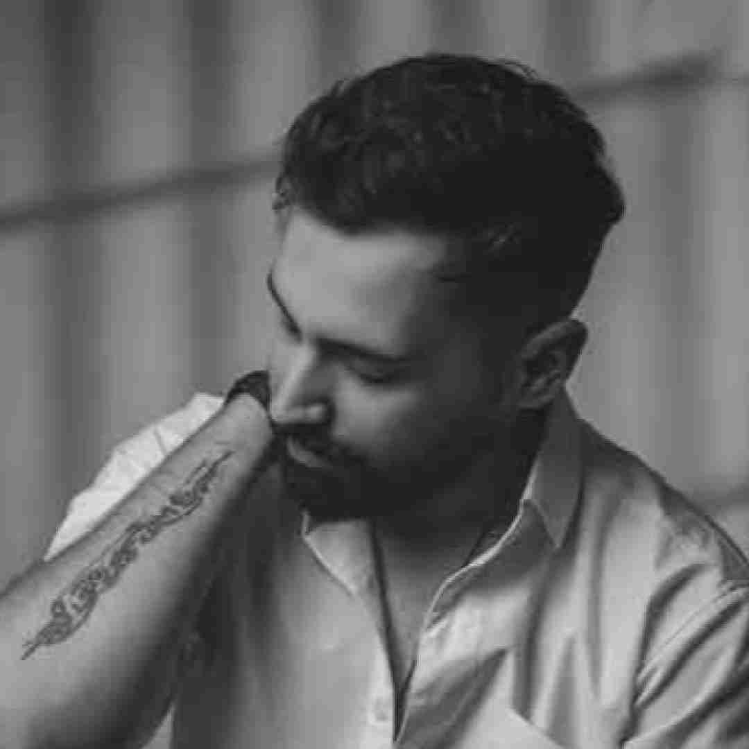 امیر ایهان قربونت برم نرم چیکار کنم بات دلم