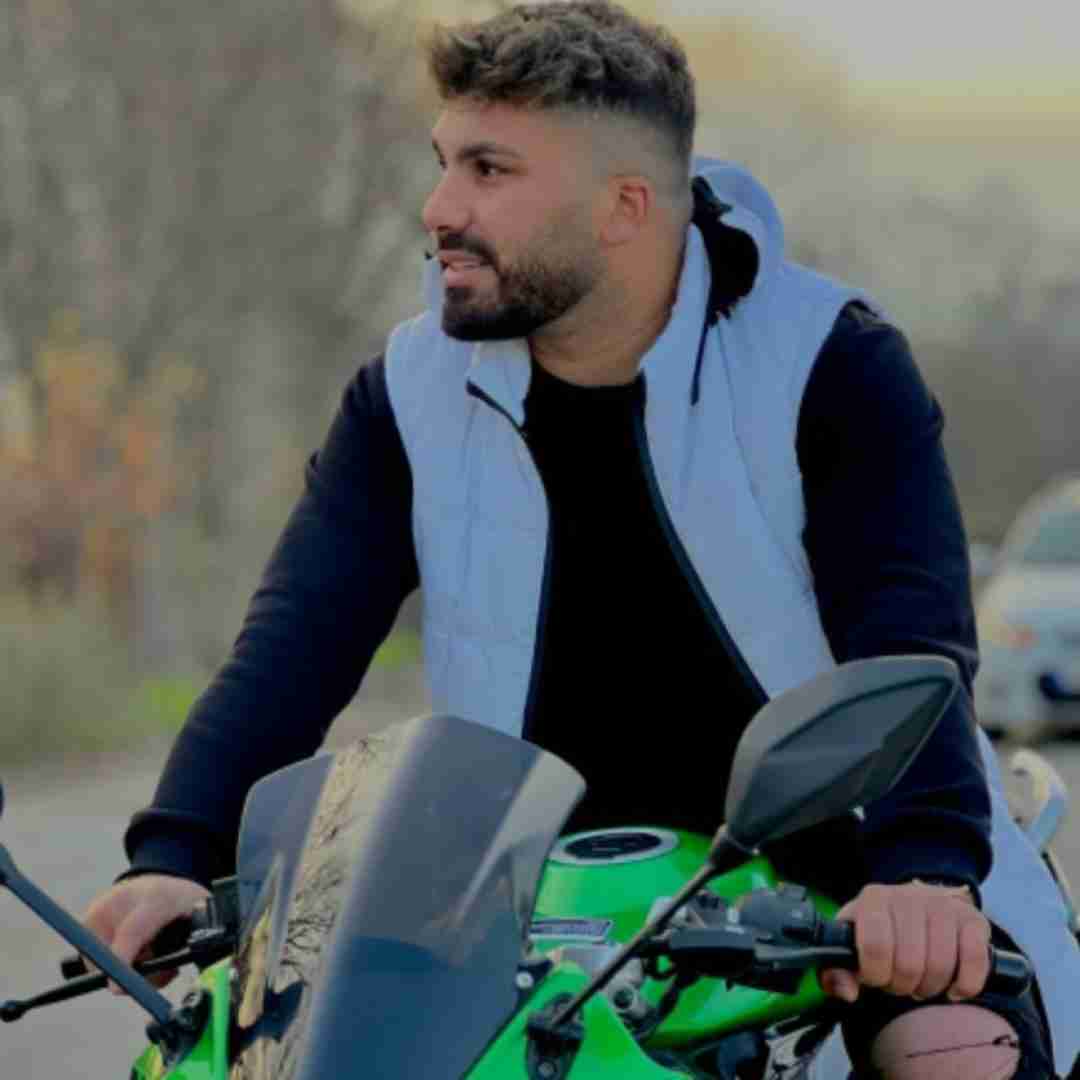 فرشاد کلوانی داغ عشقت موند رو قلبم