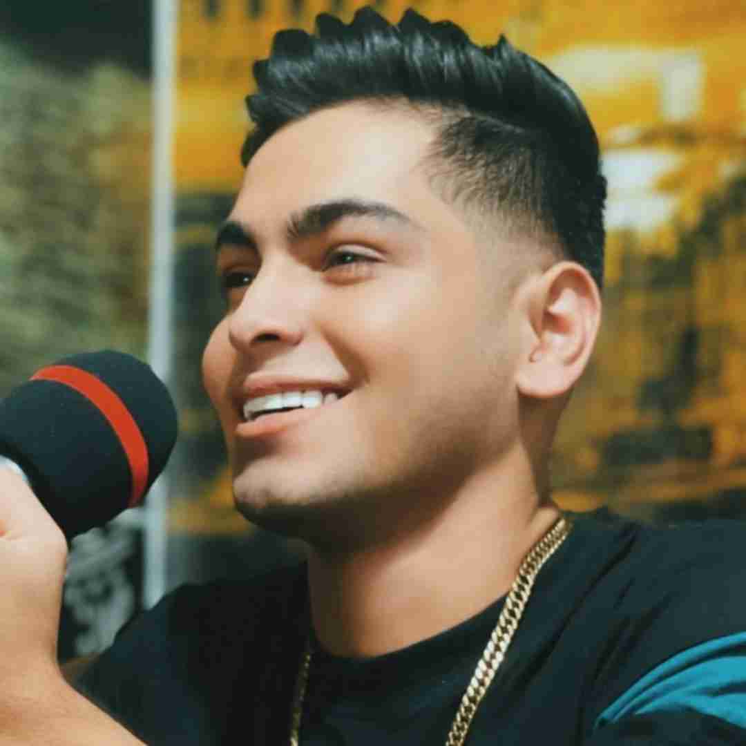 امیرمحمد افشاری تو درد نیری بزانی درد چست