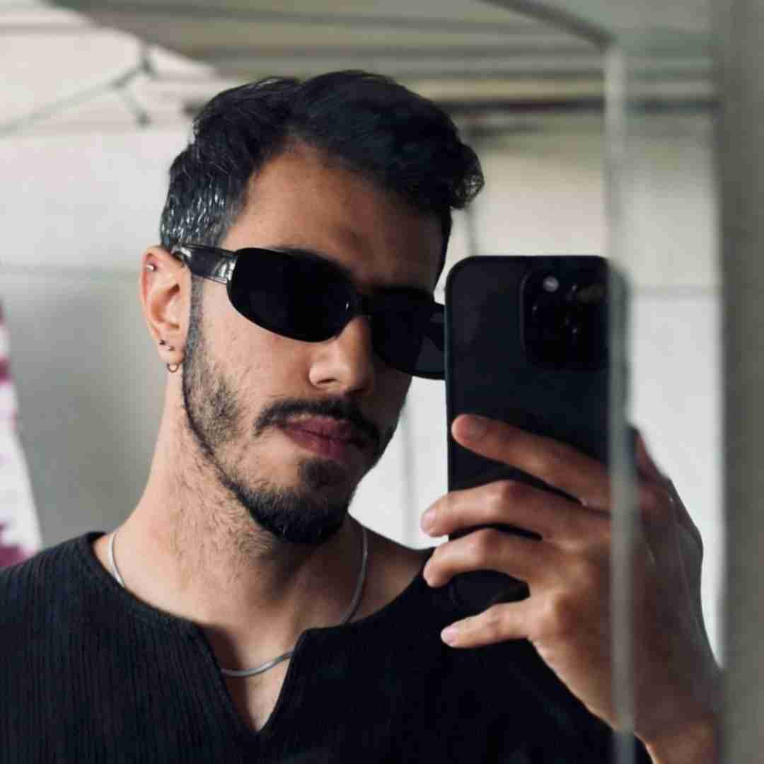 مهزد فرق میکنی