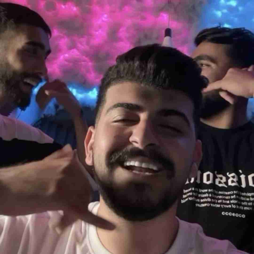 پژمان دستاربندان امشو خیلی داغونمه دنی بوینی ته می حال