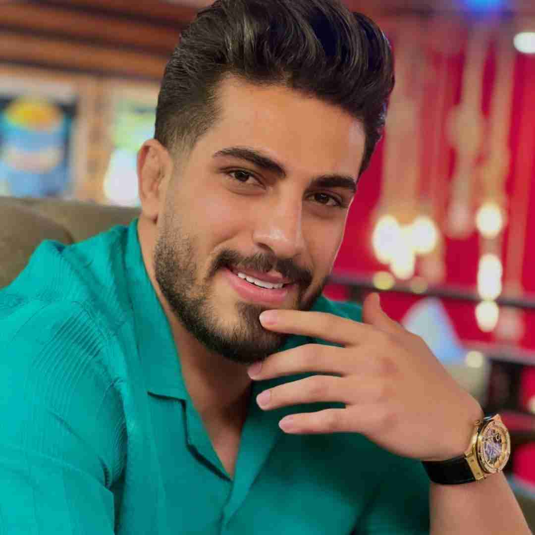 محمد کجوری منم عاشق تو هستمه امشو سیو مستمه