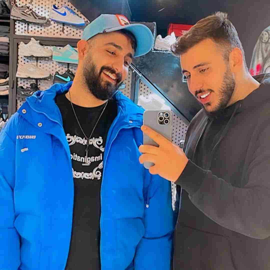 محمد امیری خیلی درد دارم اصلا حالم خوب نیست