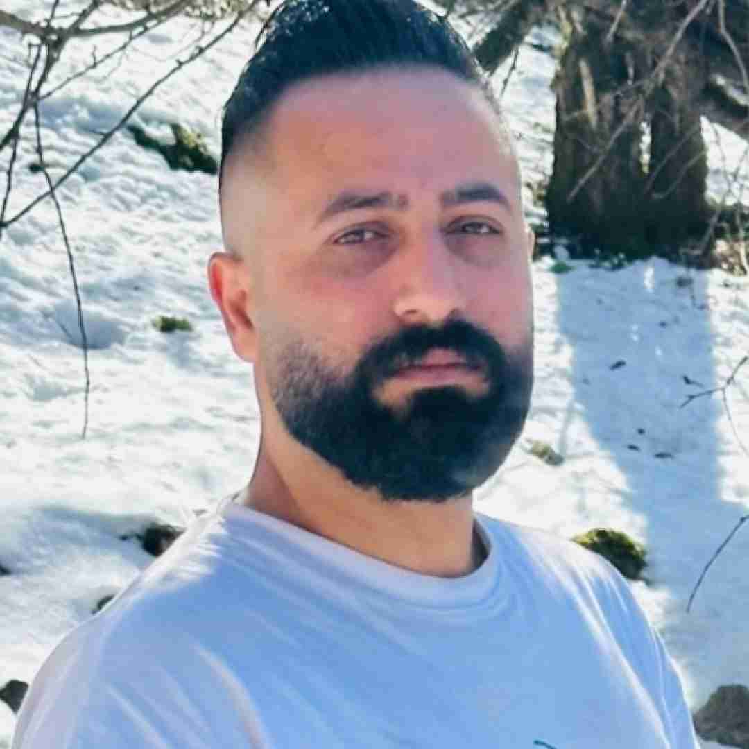 وحید مرادی بوش مه یار جنگی فقط تومه پلنگی