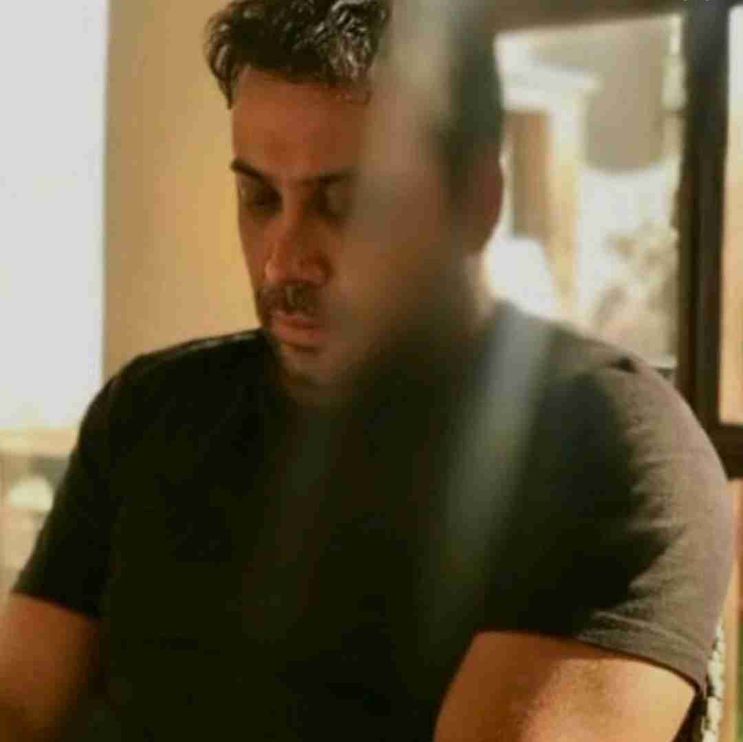 محسن چاوشی تنهای بی سنگ صبور خونه ی سرد و سوت کور