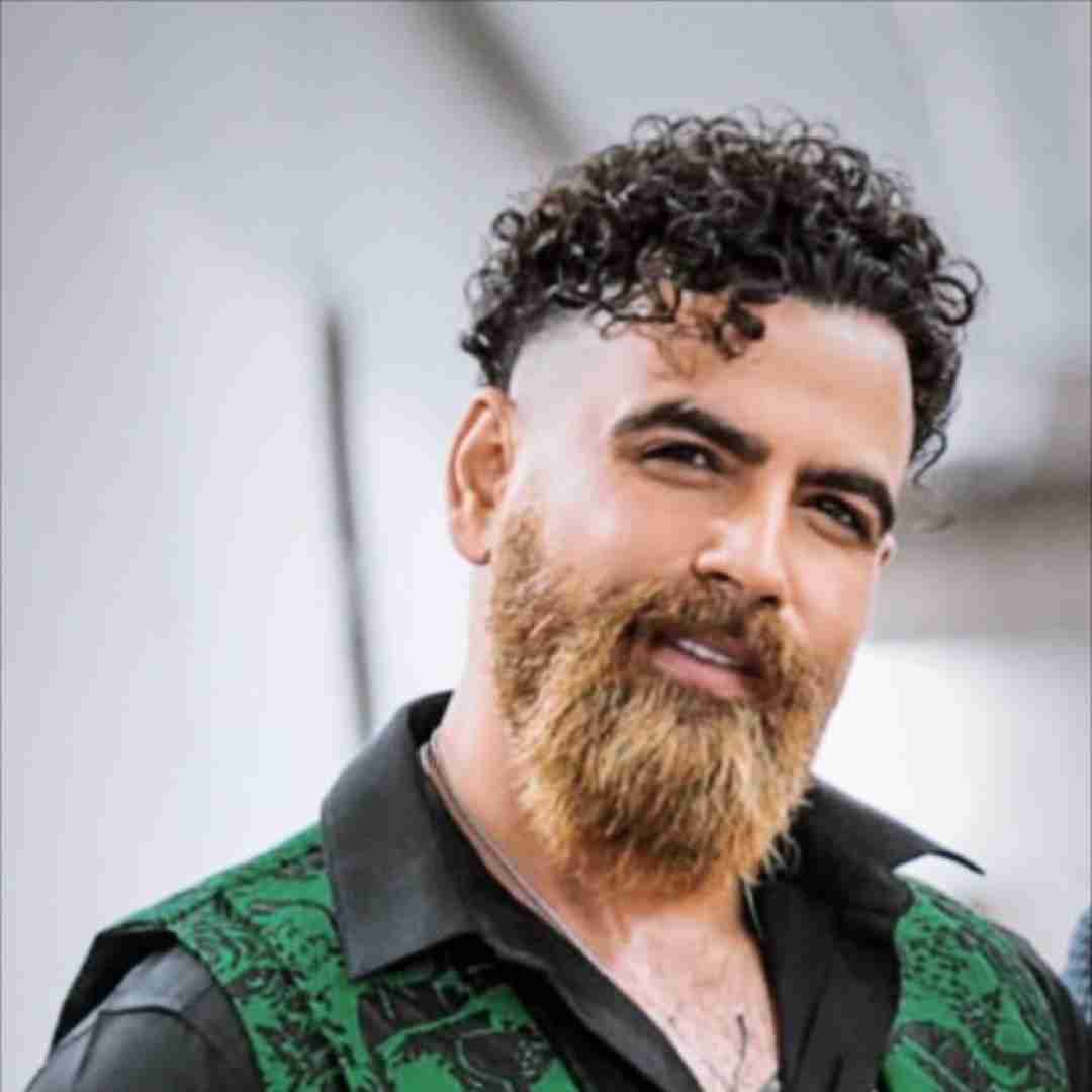 معین زد به کسی نگو میخوای ازم جدا شی