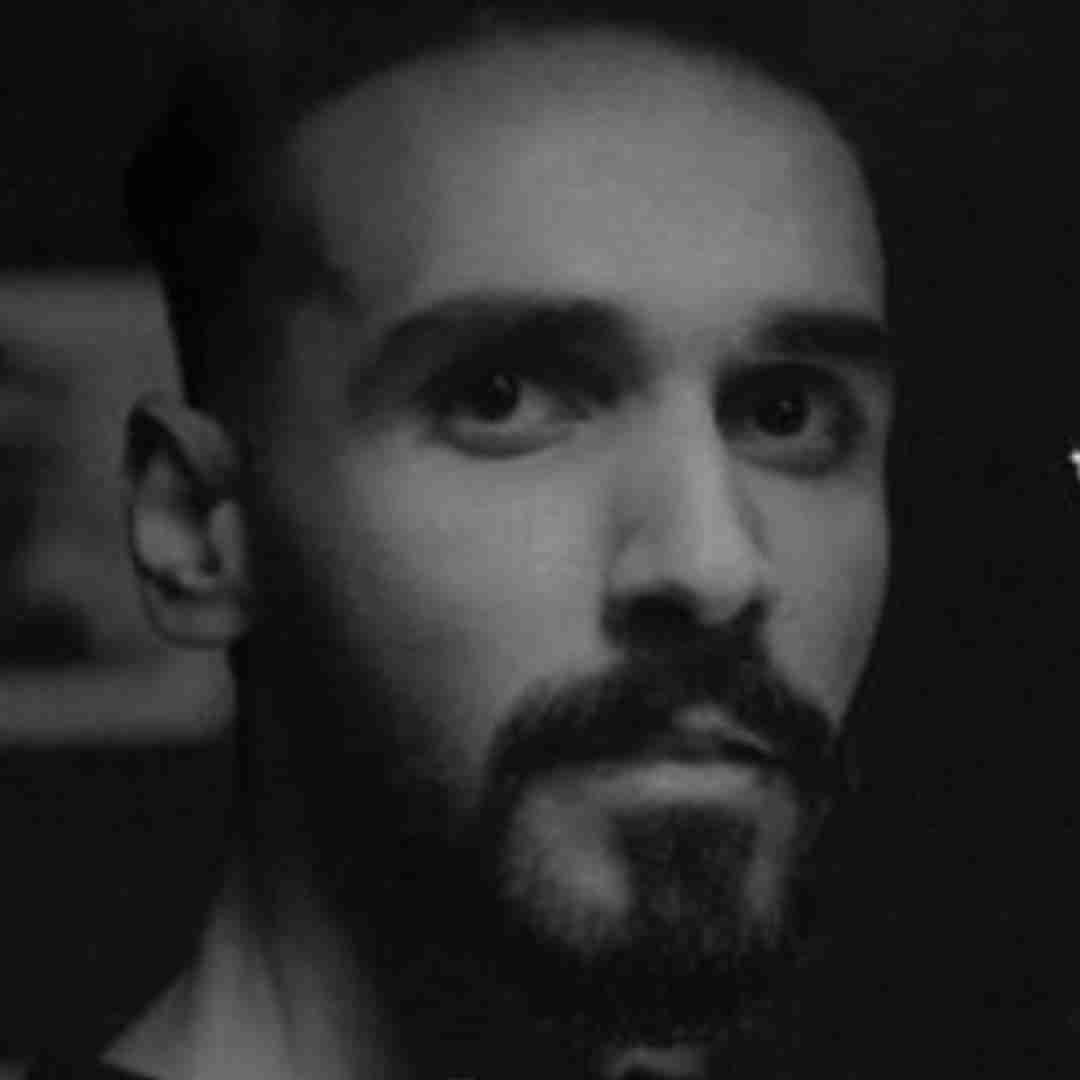 ایلیا لیلا لیلا سر چشم تو دعواس