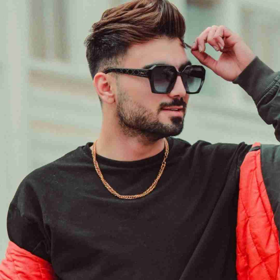رامین تجنگی مه حالم اصلا خوب نیست انقده درد دارم