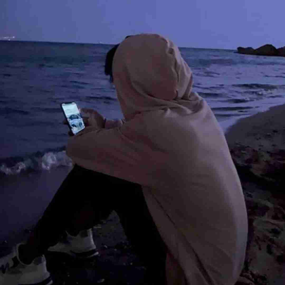 مهراب من زمین خورده تر از سربازیم که برای خونه