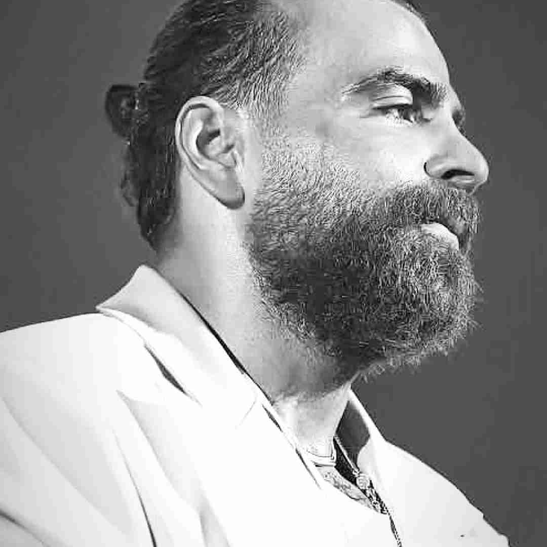 معین زد شوخی شوخی داره جدی میشه تو منو کشتی