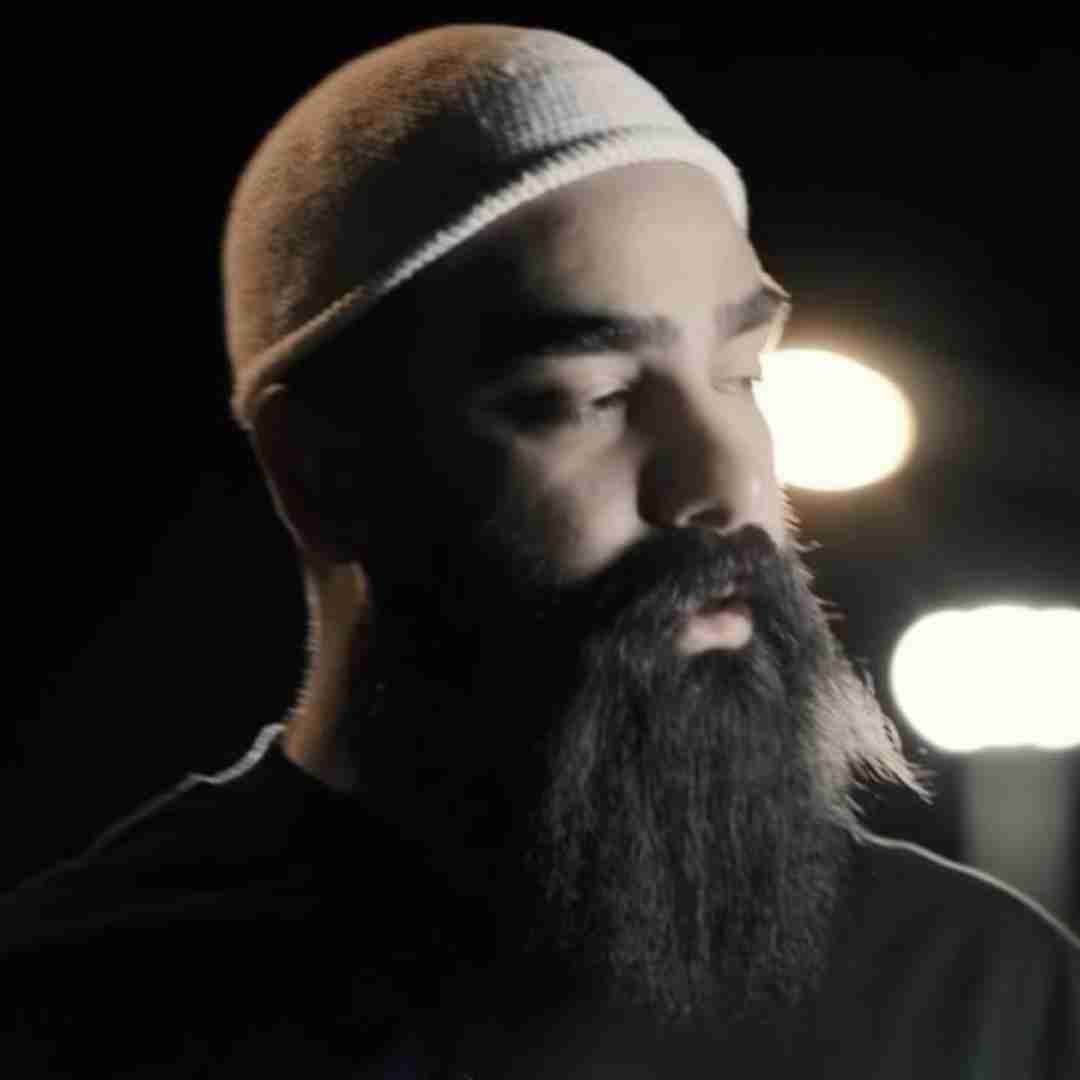 علی میر منو دورم کن از هرچی فاصله ست نزدیک تر از نزدیکان