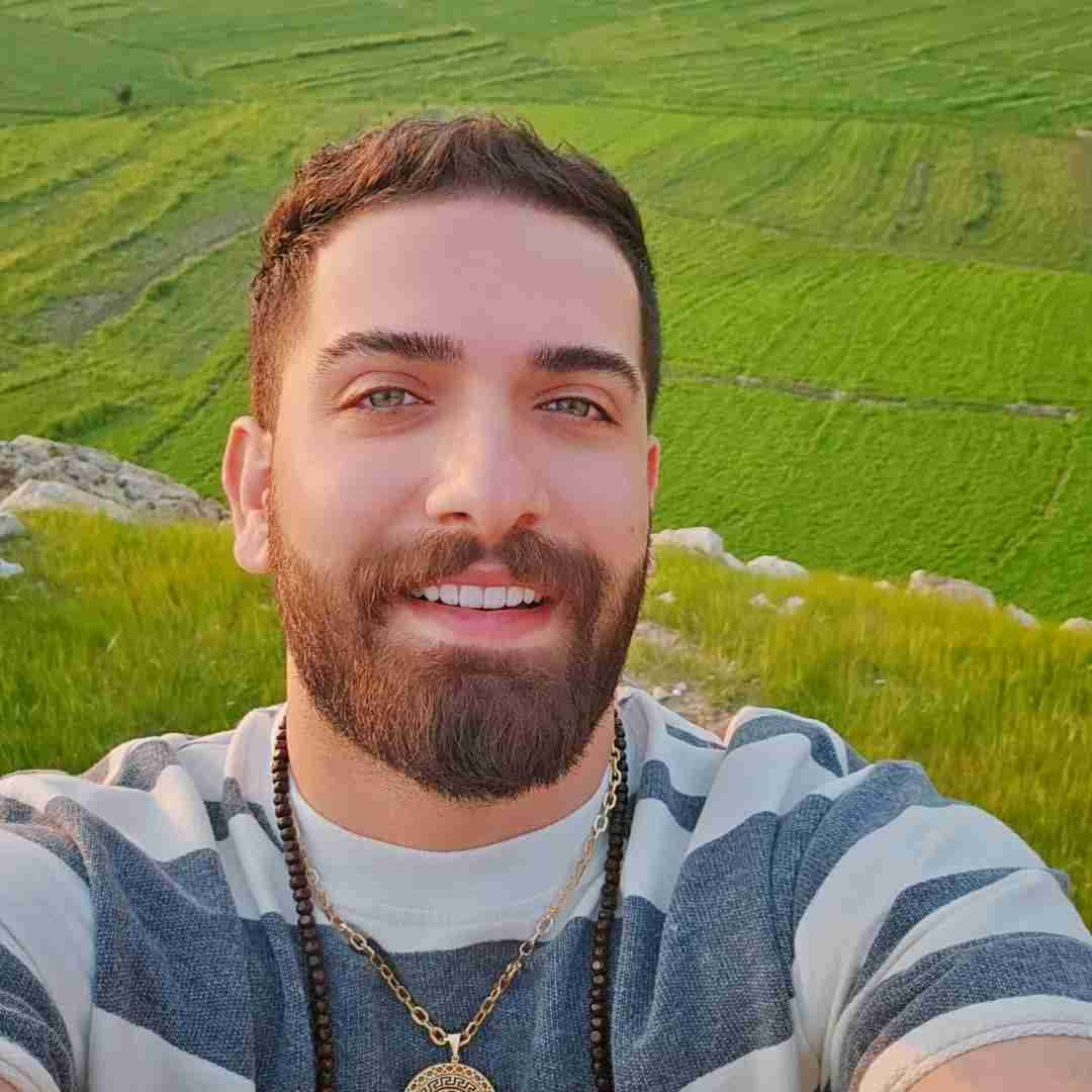 احمد فتحی هم دردمی هم درمونمی گل تو لویل خندونمی گل