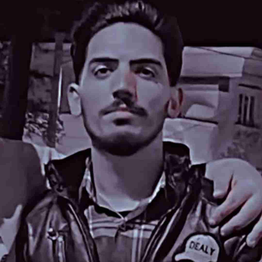 علی برات اینجا کله ها دنگ دنگ میکنه همه رد دعوا میگردن