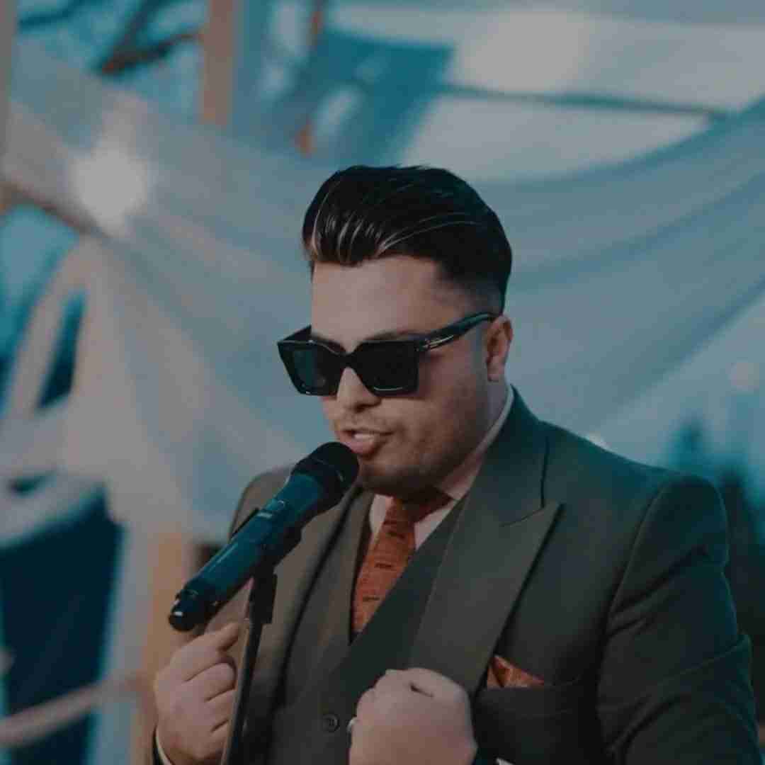 امید عقابی دوست دارم با هر ضربان قلبم تا آخرین نفسم