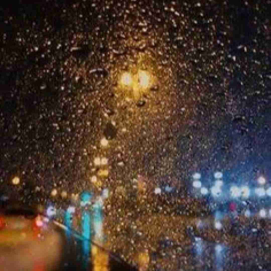  آغوشتو به غیر من به روی هیشکی وا نکن با صدای دختر