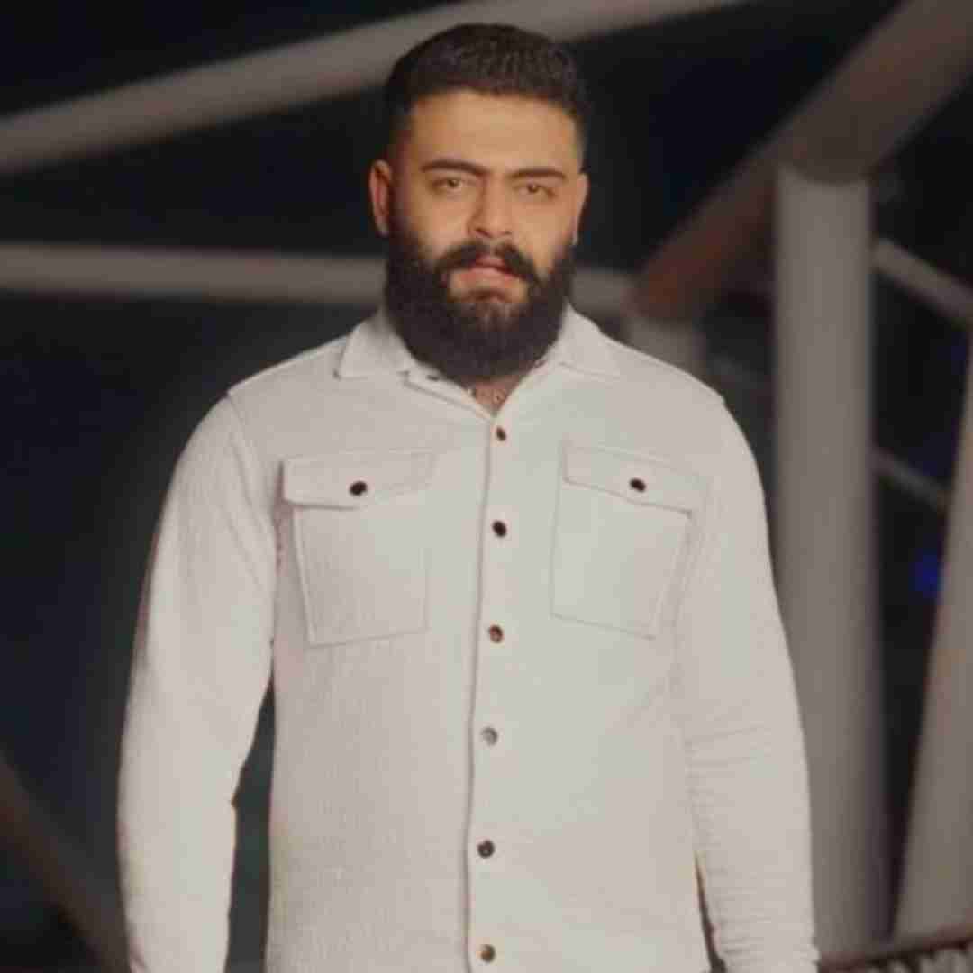 علیراد سرد شده جفت دستات تلخ شده بود حرفات