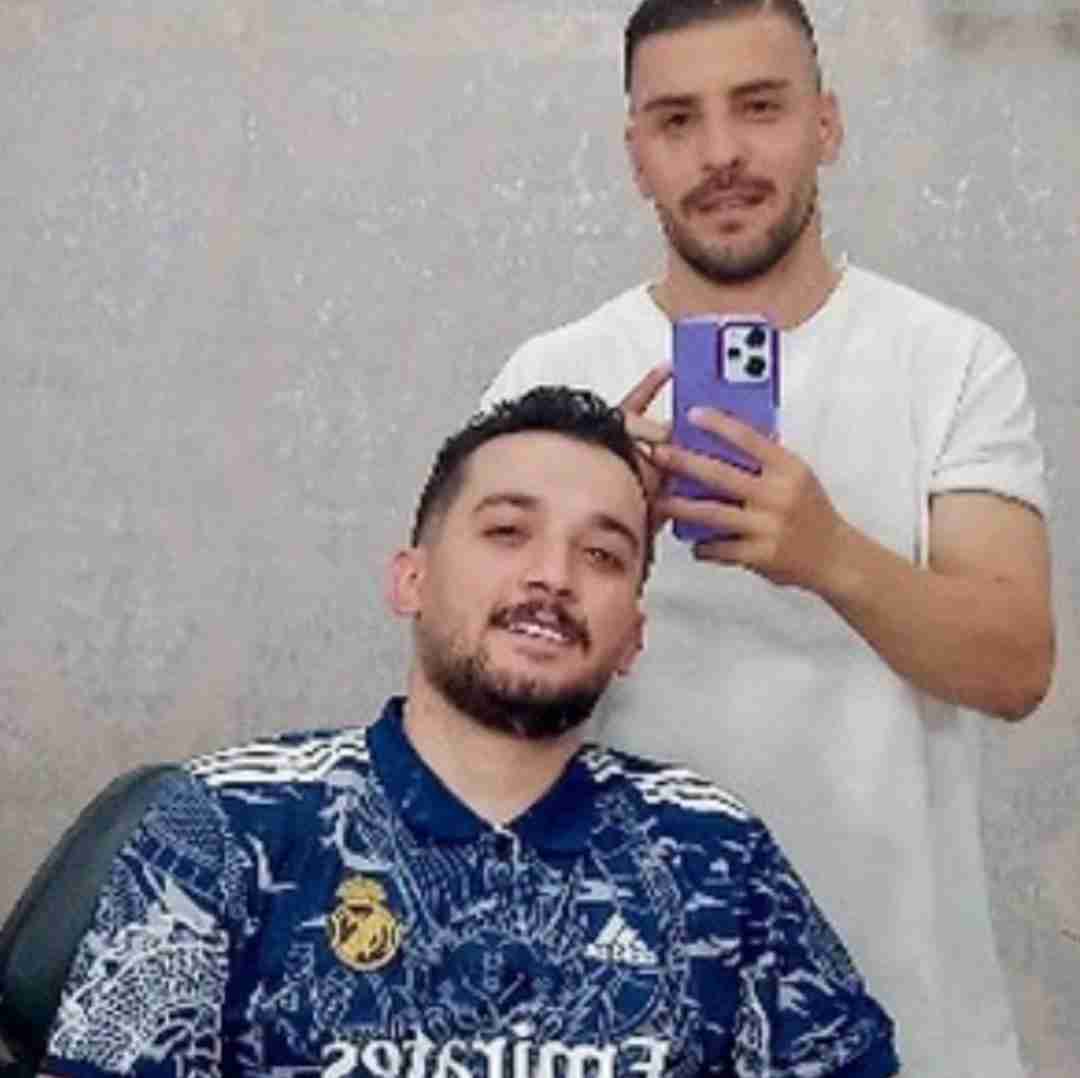 هومن آدینه یه در و در رته گوته و کل شهر