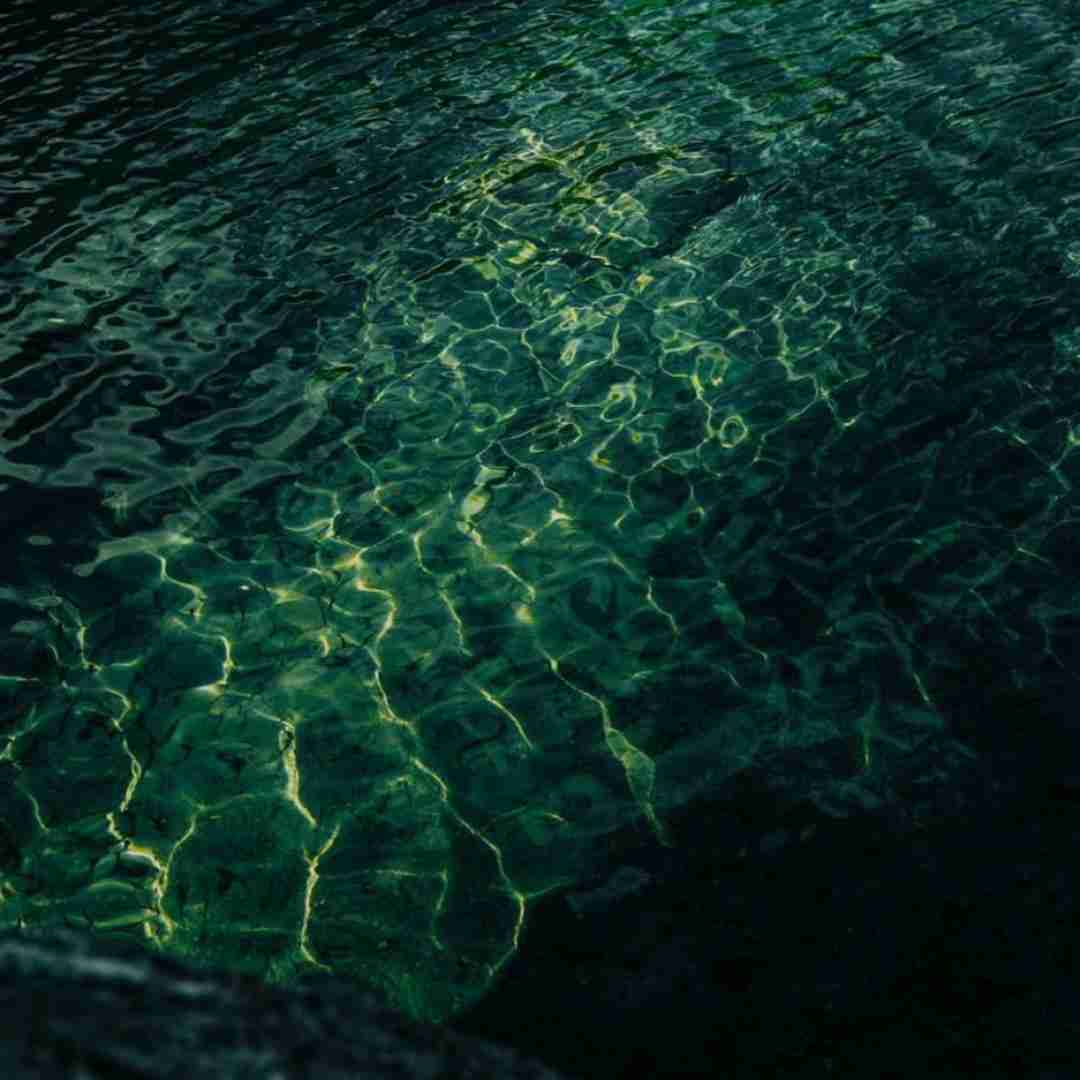  بگردی نمیاد مث منو نمیاد رو لبات اسممو