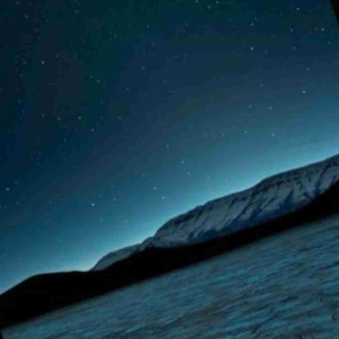 آسمونم شو ستاره شم روشن کنیم ما