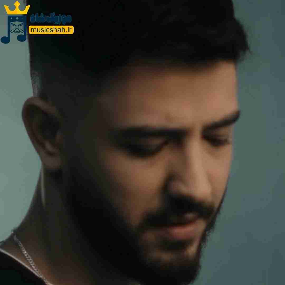امیر آرسین از هر طرف میرم بستست راهم چیزی ندارم
