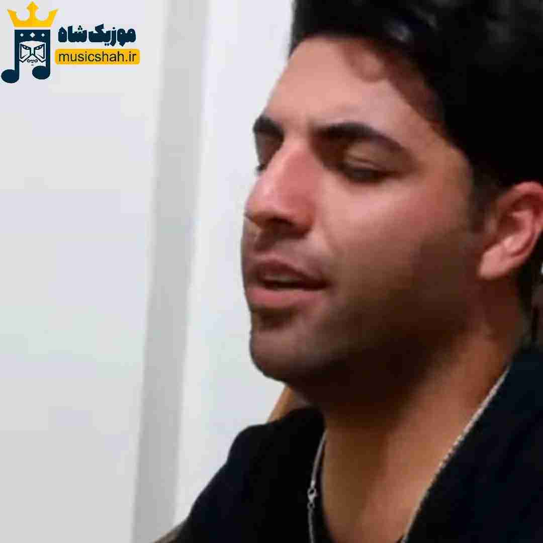احسان آزادی دیبوکائین