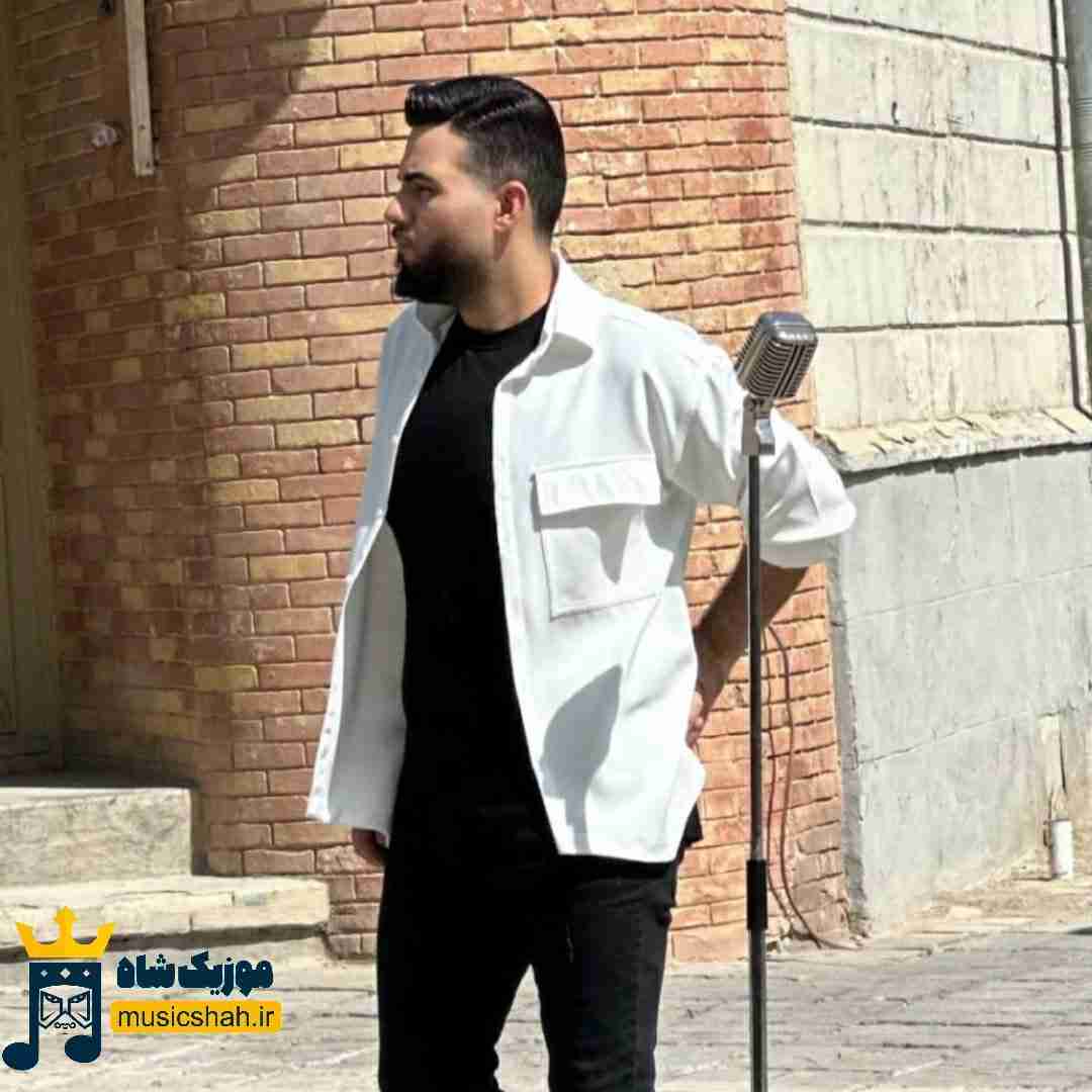شاهین بنان ماه