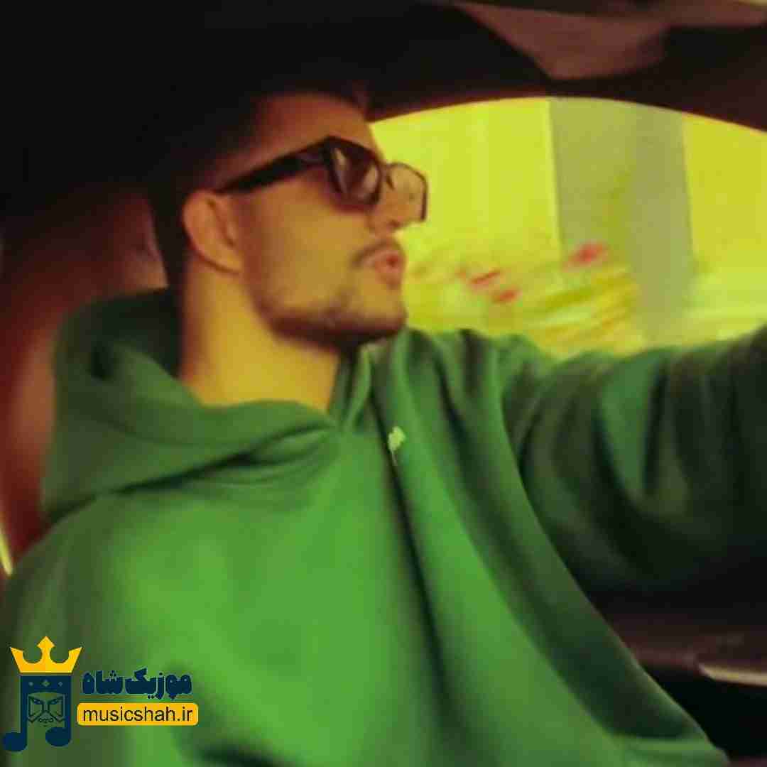 علی حسینی دوباره باز