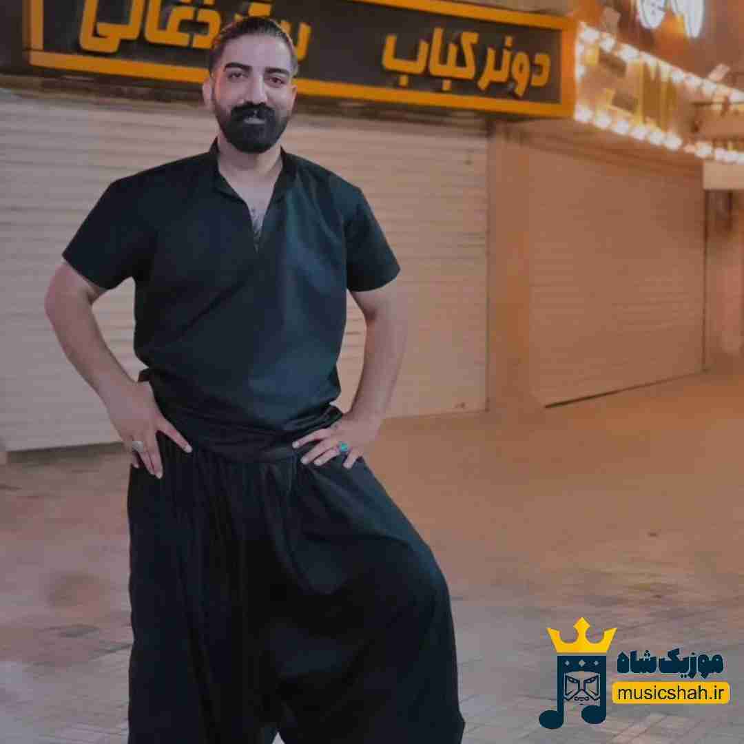 میلاد غلامی سه نقطه