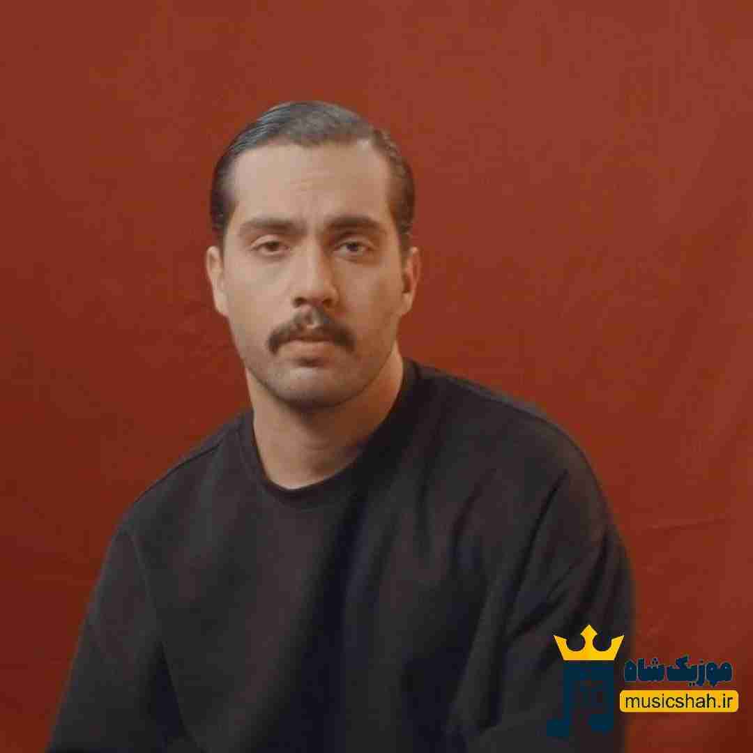 حامیم از همون اول که تورو دیدم فرق میکردی