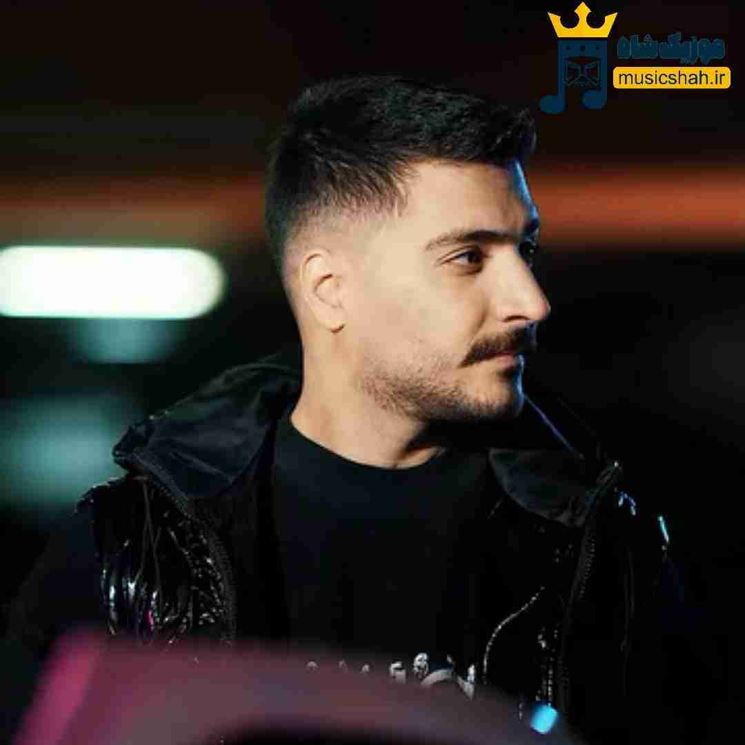 آرمین برمایه بیزارم بیزار یه روح بیمار وقته دی سکته بکم
