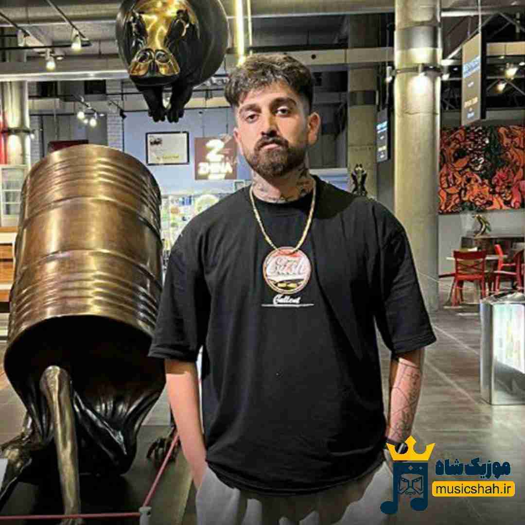 ماهان خادمی منی یار قشنگه