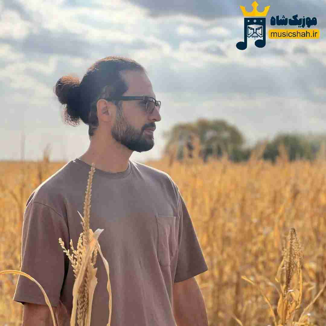 محمد اسلاملو نیمه شب