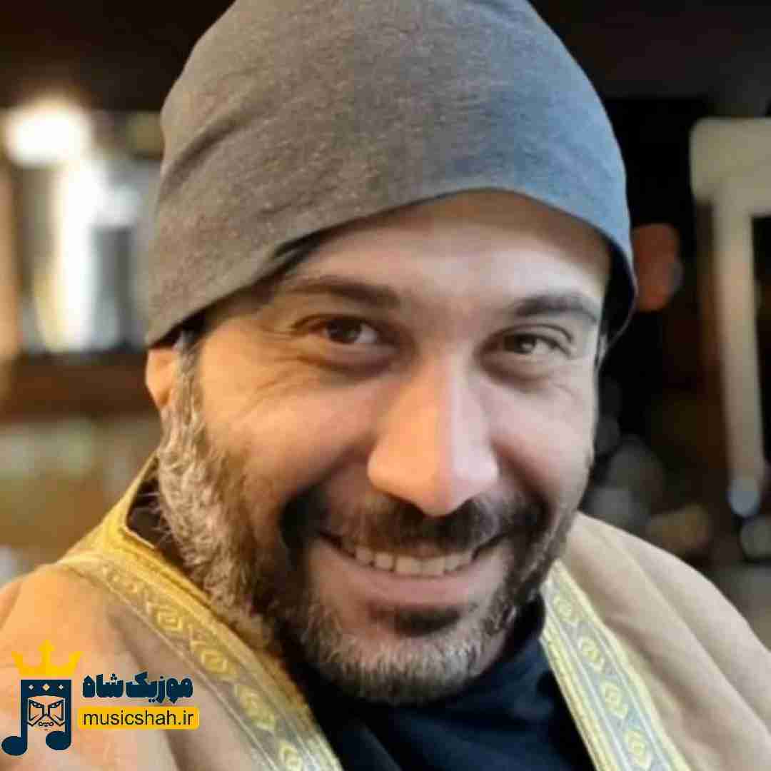 محسن چاوشی پریشان