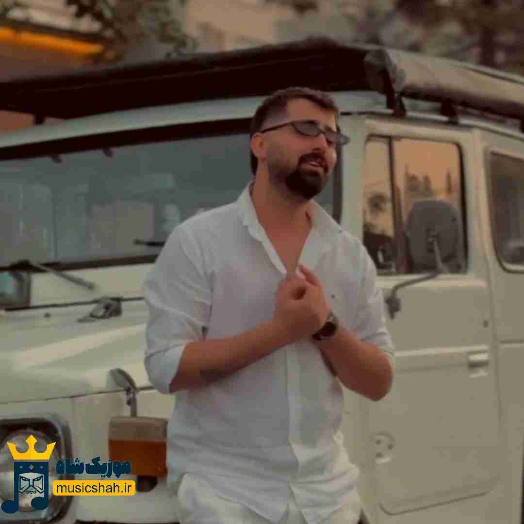 محسن نصری للا