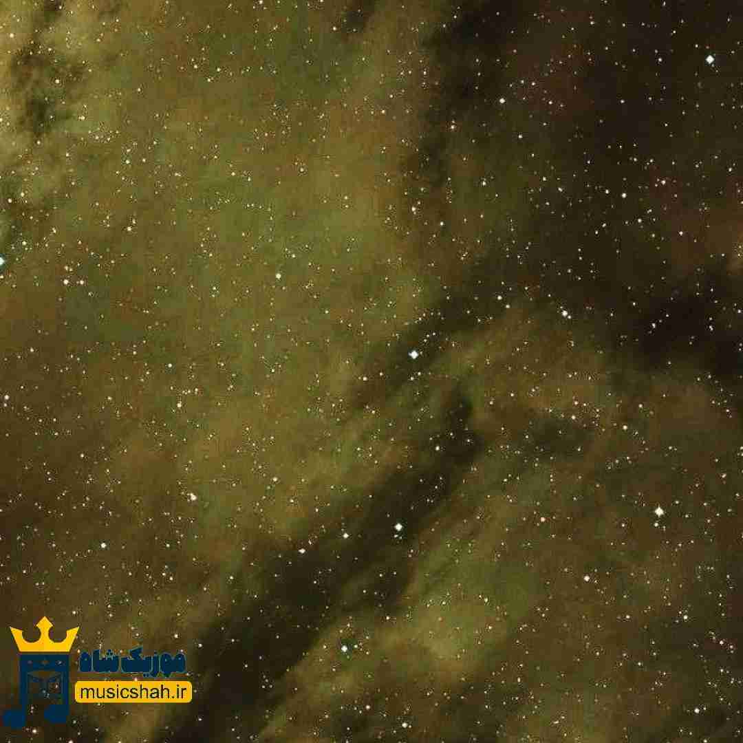 کلینیک قرمزی با یه کادر درمان خیابون میدمت