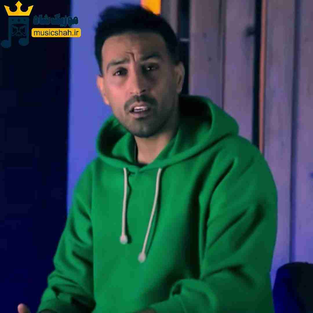 احمد سلو زود رنج بی احساس
