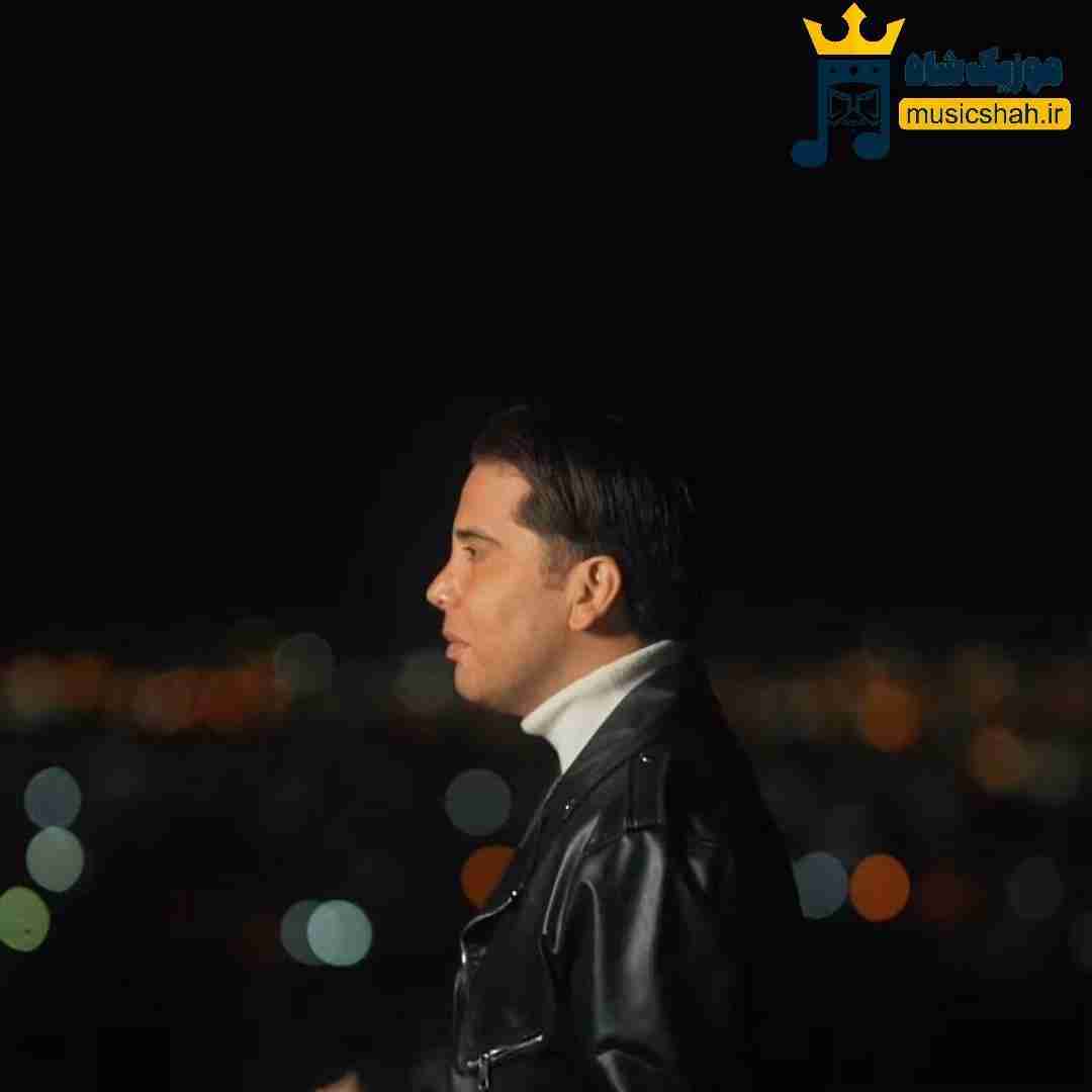 فرشاد آزادی مه بیس چهاری دلم تنگه تو فایده نداره